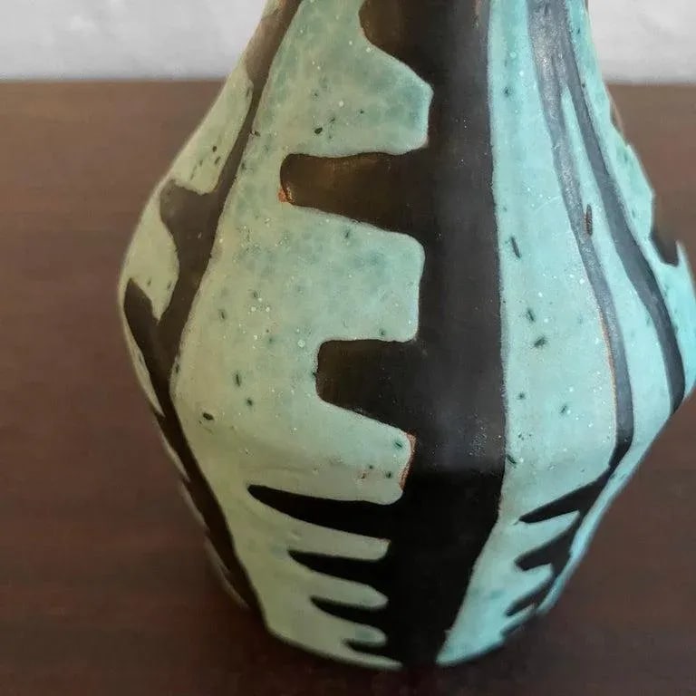 1960s Tribal Style Modern Art Pottery Vase by Livia Gorka - 7