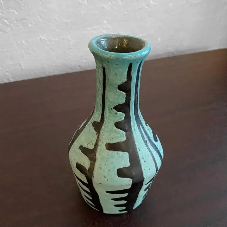 1960s Tribal Style Modern Art Pottery Vase by Livia Gorka - 9