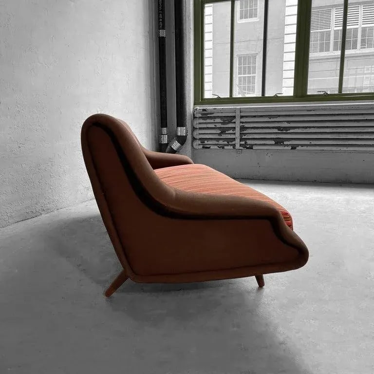 1960s Italian Mid-Century Modern Sofa in the Style of Marco Zanuso - 10
