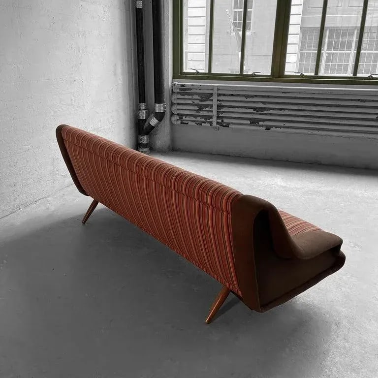 1960s Italian Mid-Century Modern Sofa in the Style of Marco Zanuso - 6