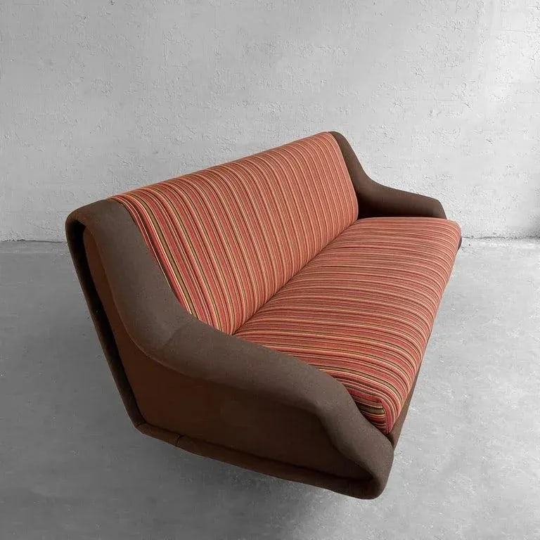 1960s Italian Mid-Century Modern Sofa in the Style of Marco Zanuso - 7