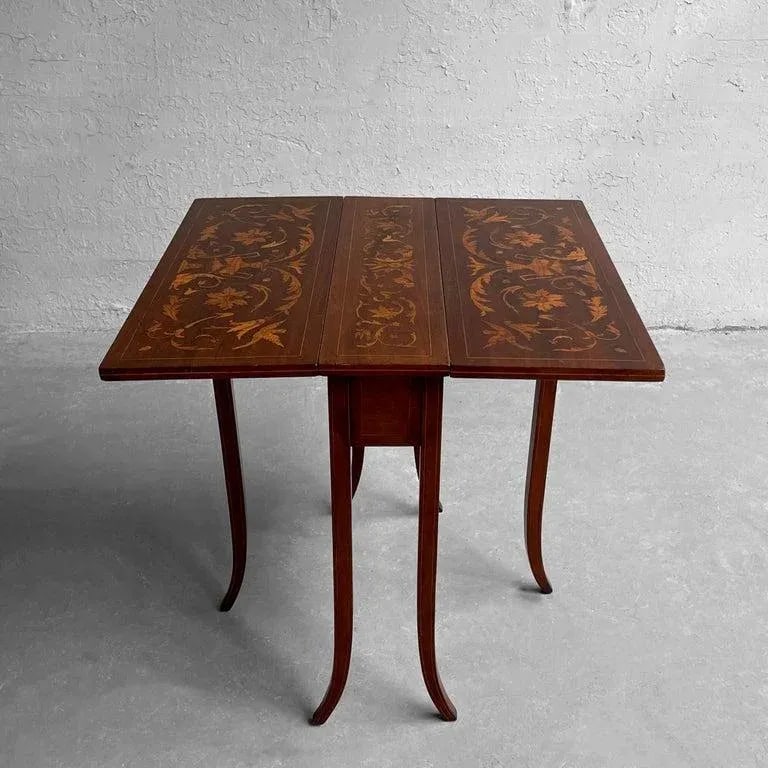 Early 19th Century Antique English Mahogany Marquetry Drop Leaf Side Table - 2