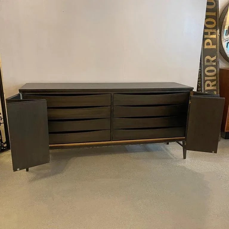 1950s Ebonized Mahogany Concealed Dresser by Paul McCobb, Irwin Collection, Calvin - 8