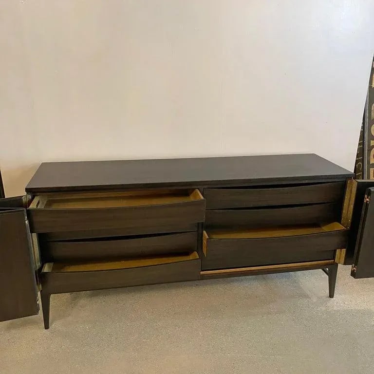 1950s Ebonized Mahogany Concealed Dresser by Paul McCobb, Irwin Collection, Calvin - 9