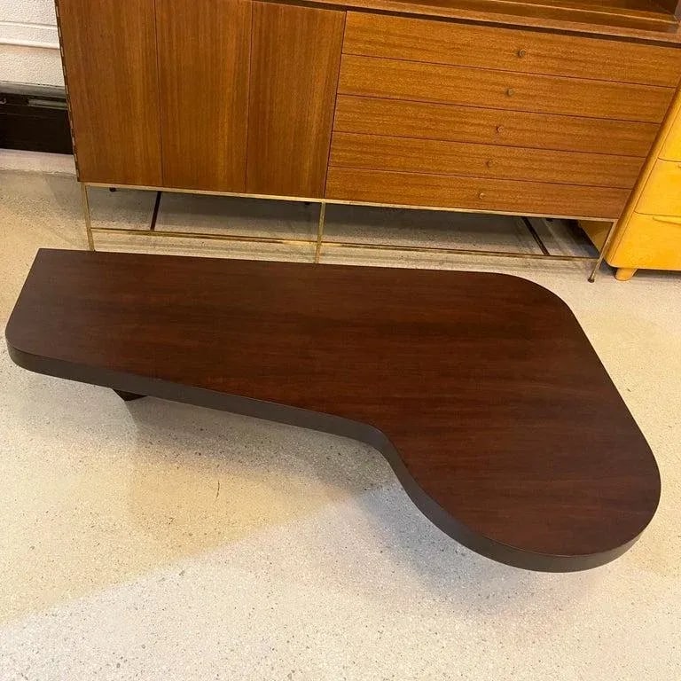 1950s Mid-Century Modern Piano Shape Mahogany Coffee Table - 3