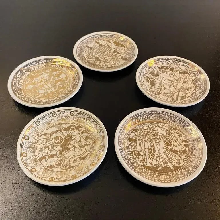 1960s Set of 5 Piero Fornasetti Mitologia Gilt Porcelain Plates, Italy - 3