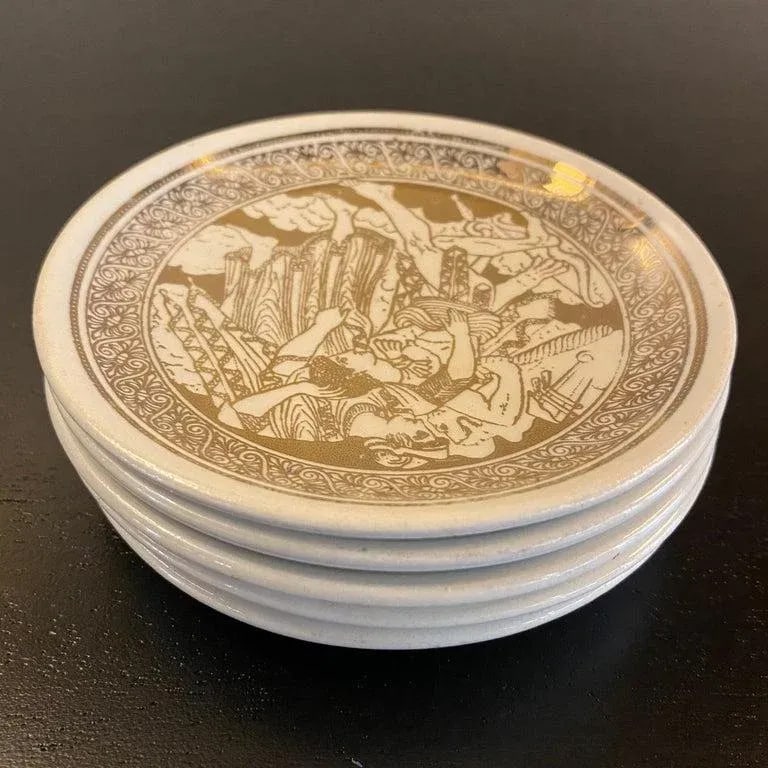 1960s Set of 5 Piero Fornasetti Mitologia Gilt Porcelain Plates, Italy - 4