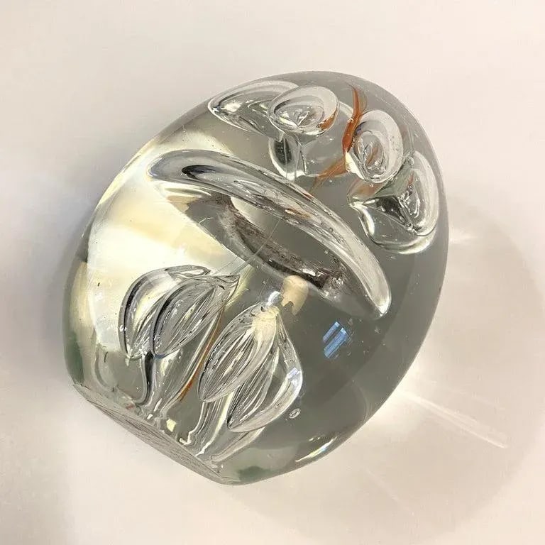 1980s Clear Hand Blown Art Glass Paperweight - 5