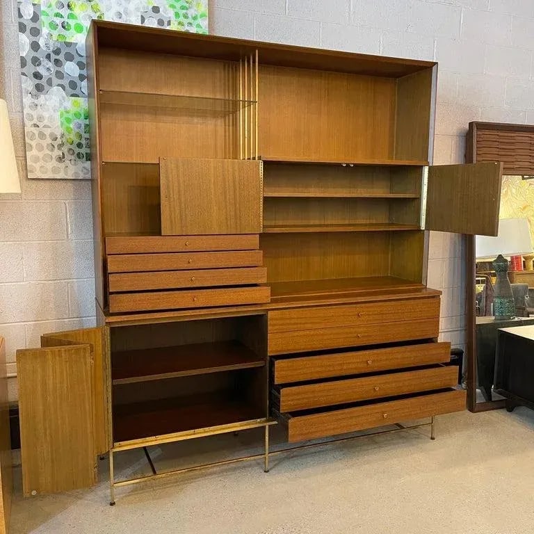 1950s Paul McCobb, Irwin Collection for Calvin Wall Unit Hutch Credenza - 9