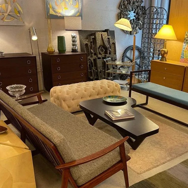 1990s Cream Tufted Ultrasuede Shlomi Haziza Bench - 11