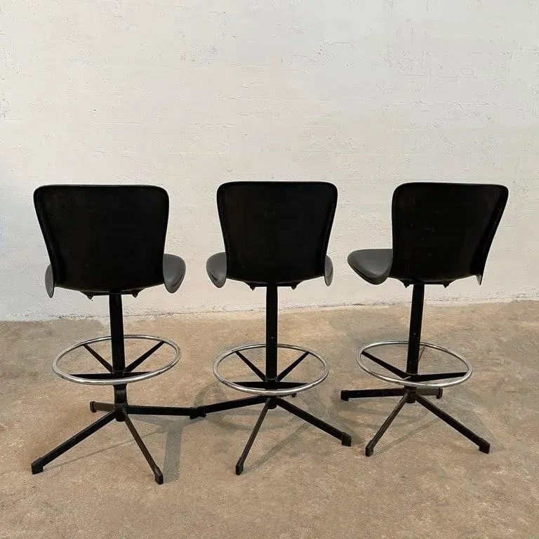 1960s Mid-Century Modern Fiberglass Counter Stools by Cosco - Set of 3 - 9