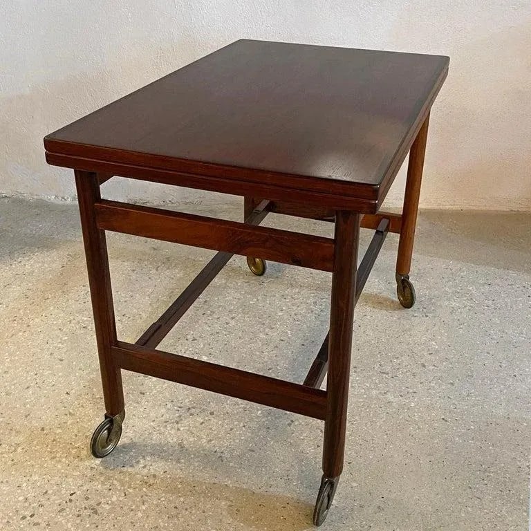 1960s Danish Modern Rosewood Extension Side Table Trolley by Kurt Ã–stervig - 4