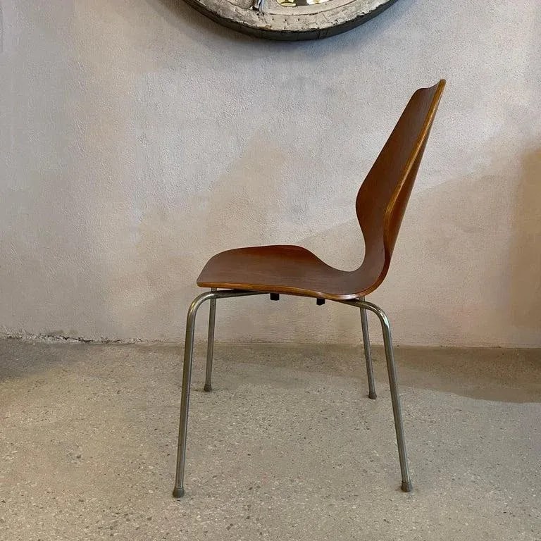 1960s Scandinavian Modern Bentwood and Chrome Side Chair - 4