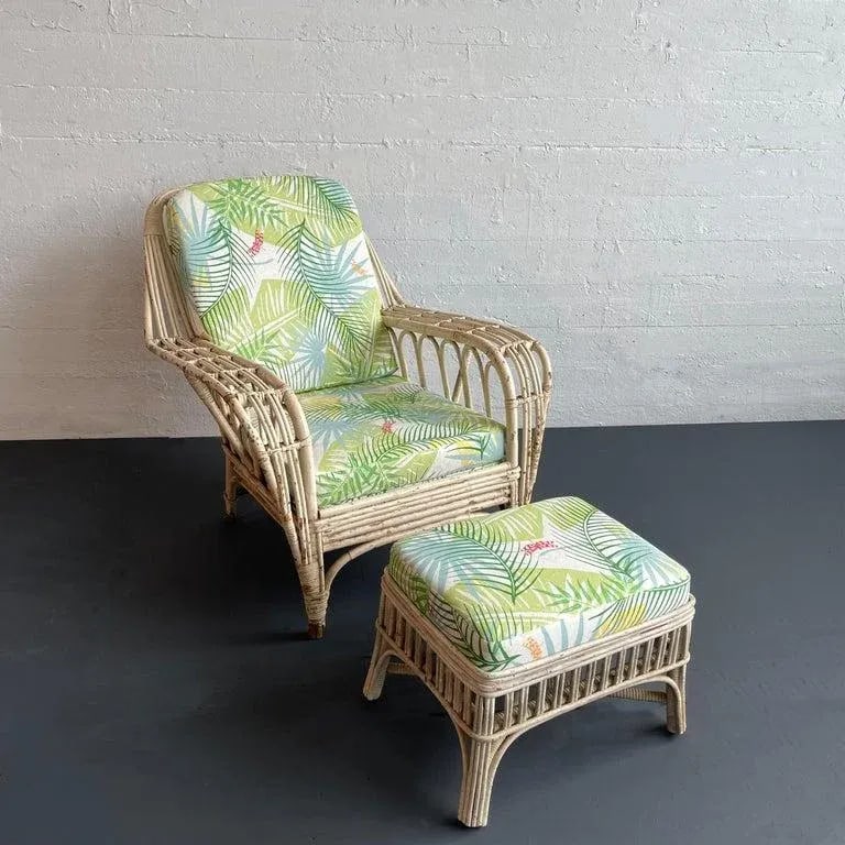 1950s Mid-Century White Wash Wicker Cushioned Lounge Chair and Ottoman - Set of 2 - 4