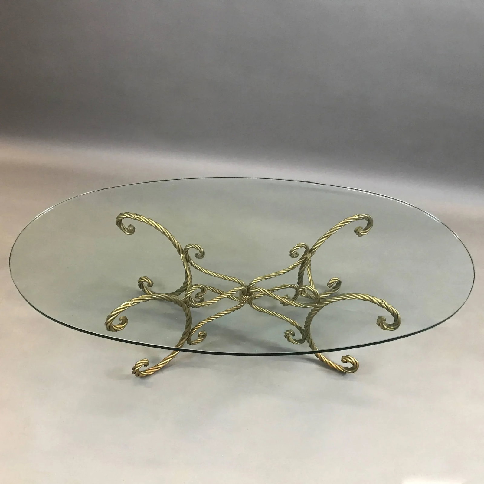 1960s Hollywood Regency Gilt Braided Rope and Oval Glass Coffee Table - 3