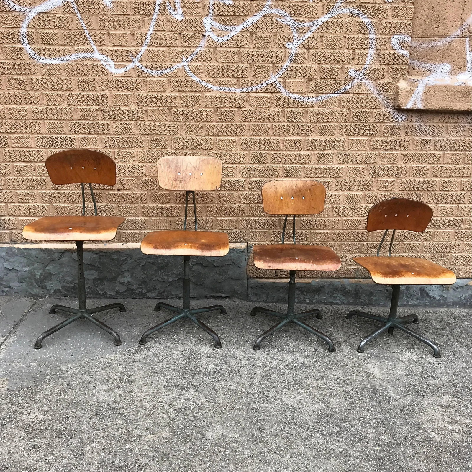 Vintage Basler Eisenmöbelfabrik Sissach, Bes Adjustable Shop Stools- Set of 4 - 2