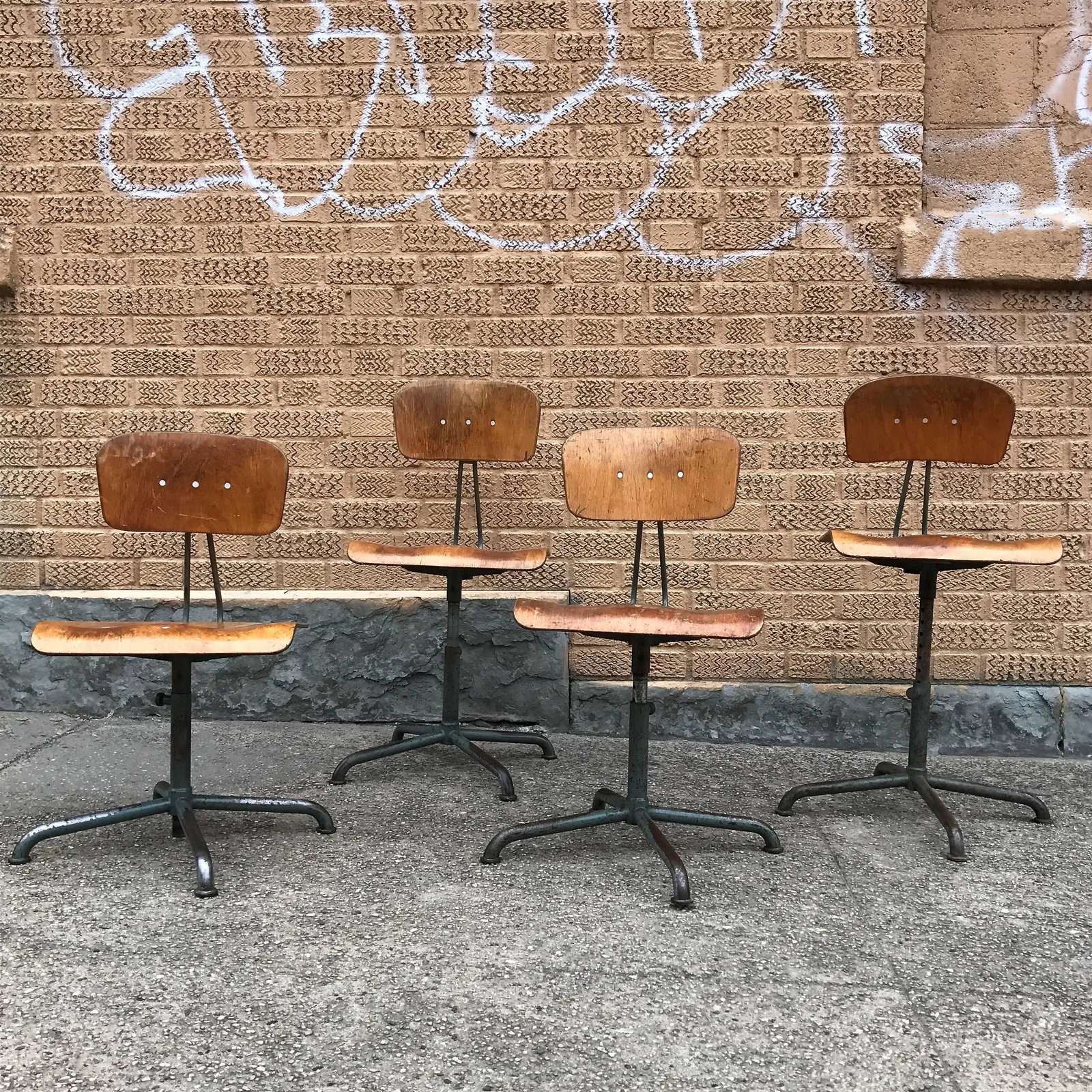 Vintage Basler Eisenmöbelfabrik Sissach, Bes Adjustable Shop Stools- Set of 4 - 4