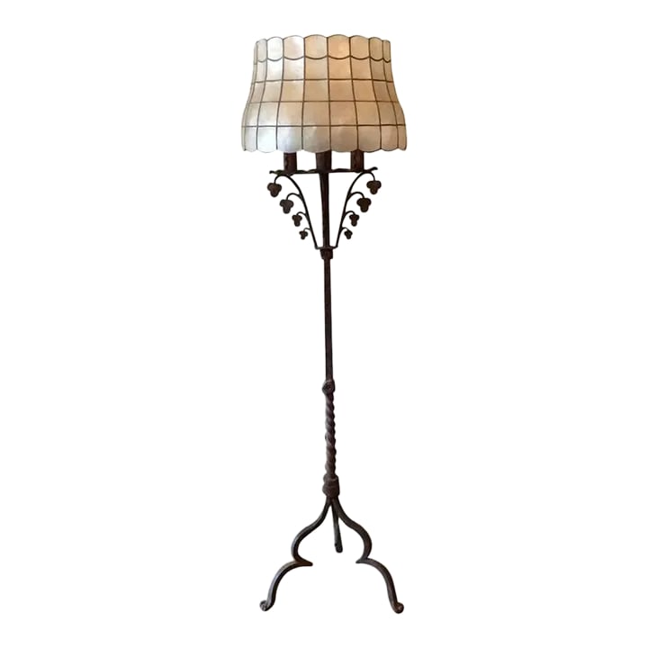 Early 20th Century Gothic Wrought Iron Floor Lamp in the Style of Samuel Yellin (1 of 11)