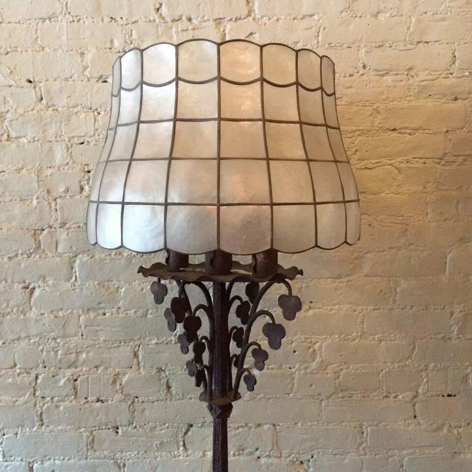 Early 20th Century Gothic Wrought Iron Floor Lamp in the Style of Samuel Yellin - 7