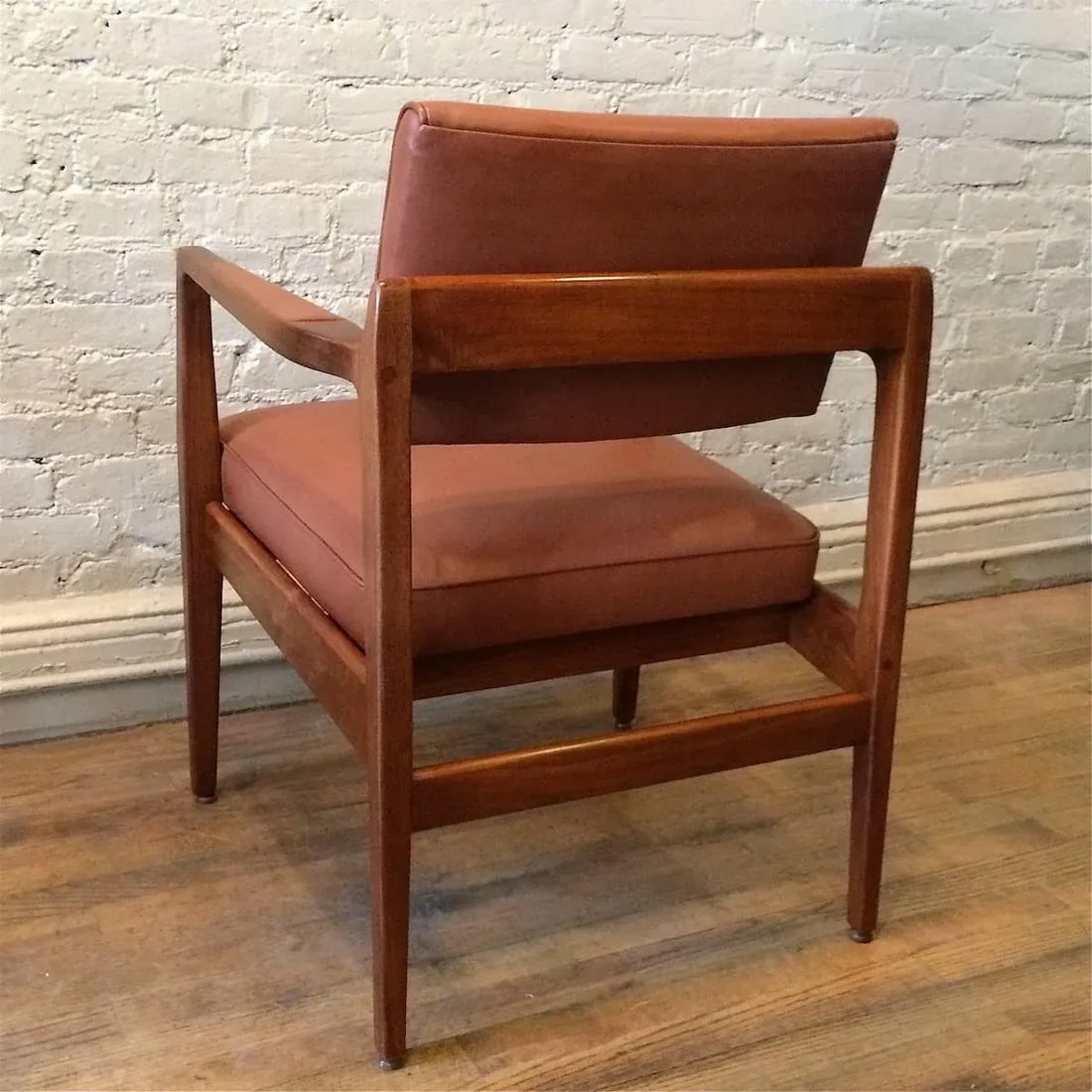 1960s Vintage Limited Edition Jens Risom Leather Armchair - 4