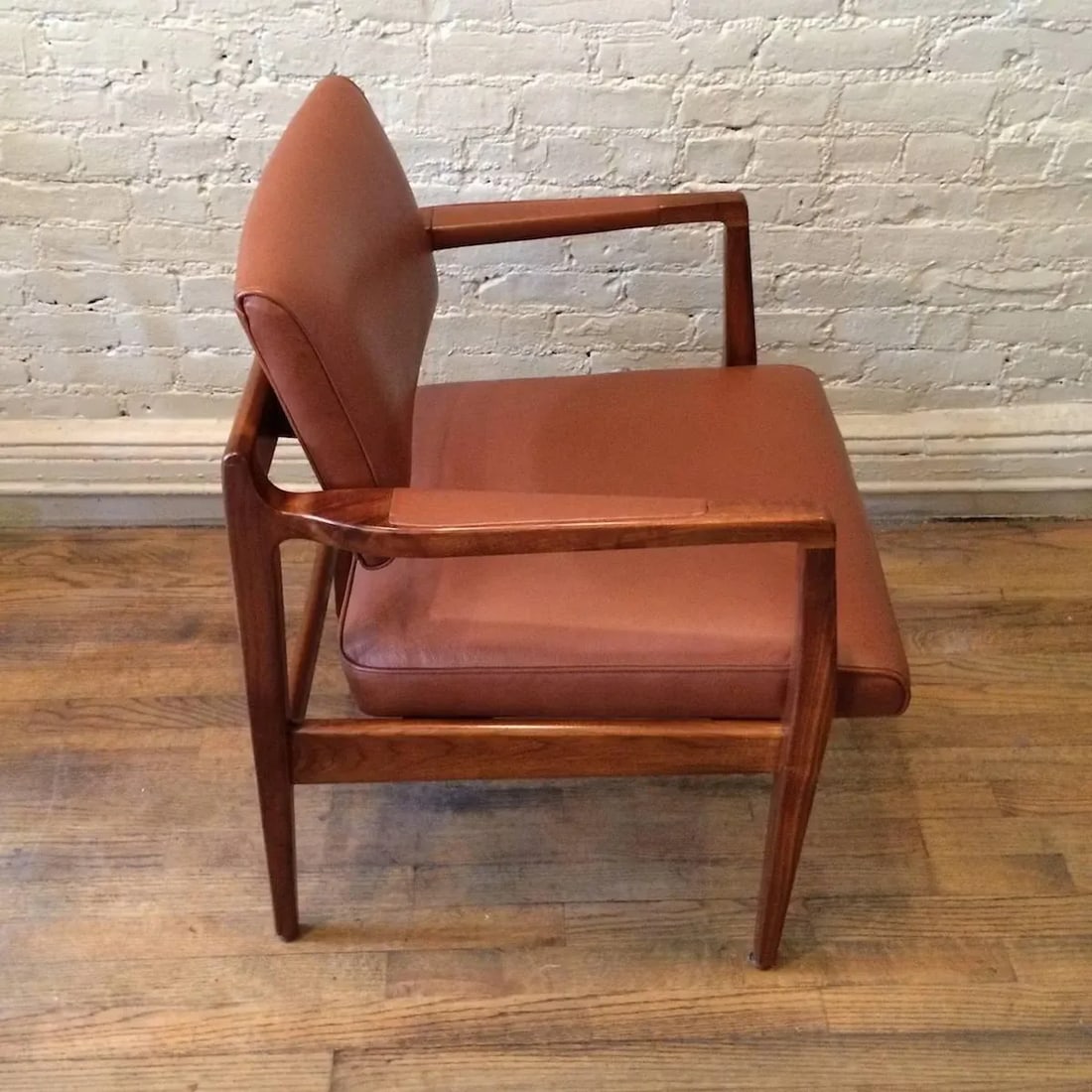 1960s Vintage Limited Edition Jens Risom Leather Armchair - 5
