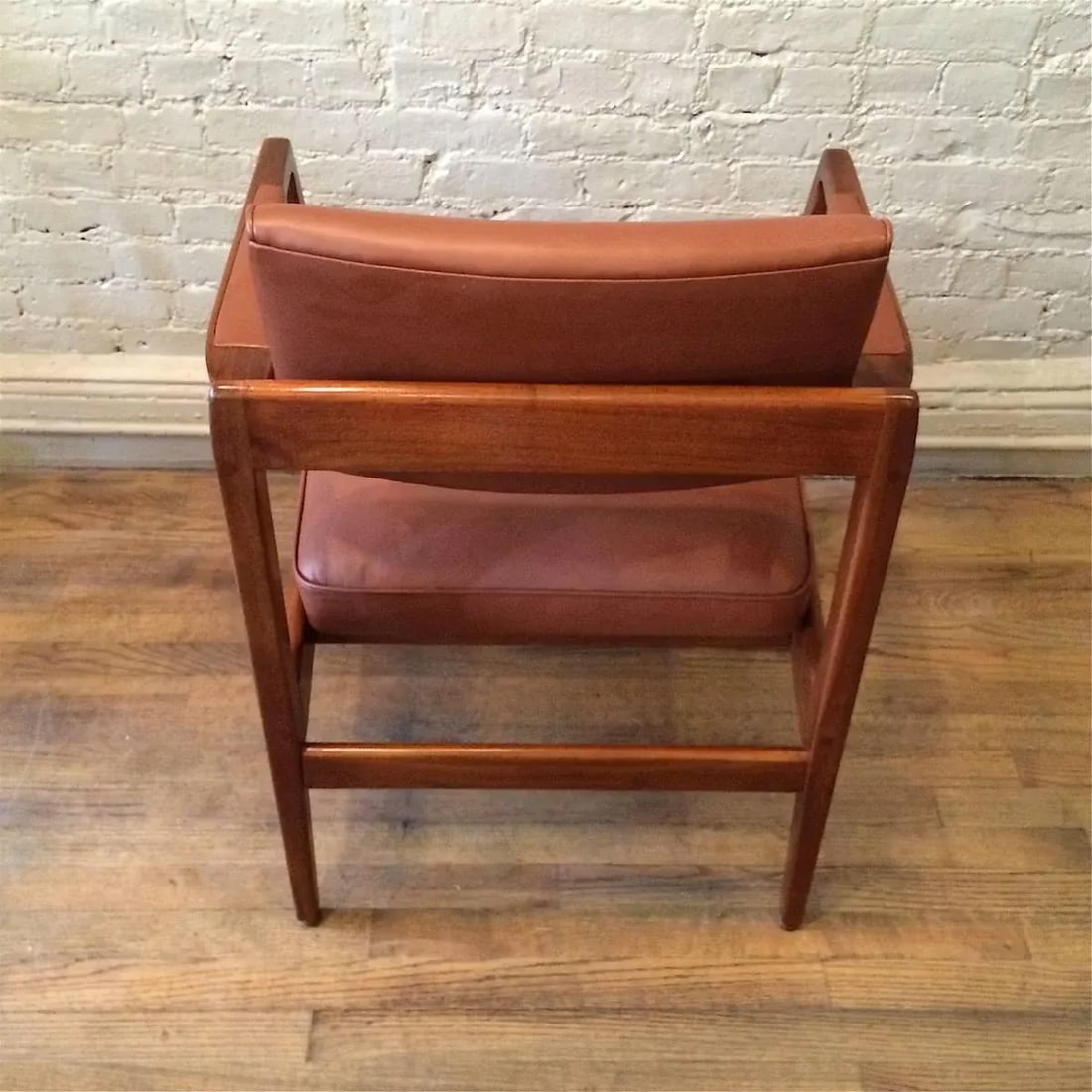 1960s Vintage Limited Edition Jens Risom Leather Armchair - 6