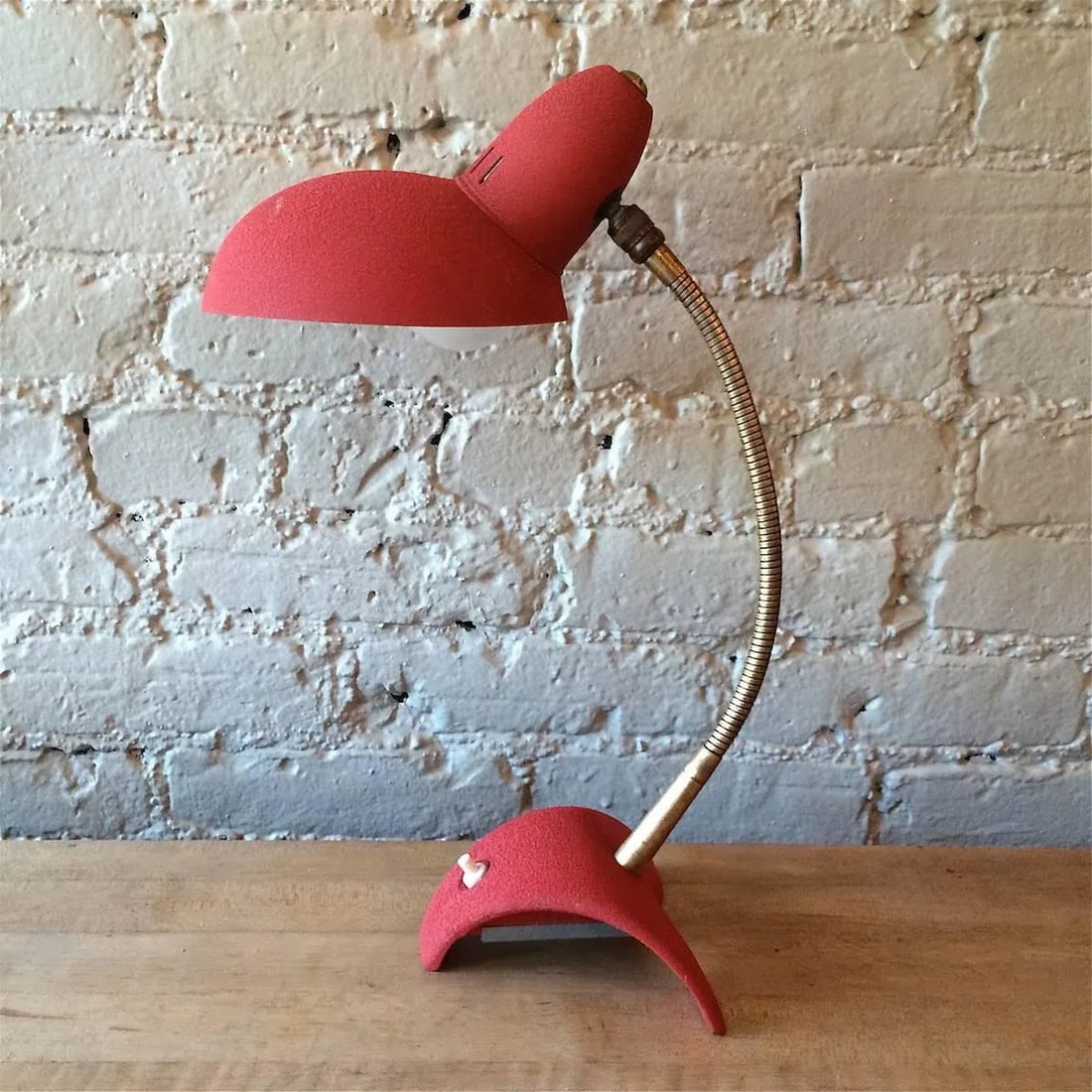 Mid Century Modern Red Gooseneck Desk Lamp - 4
