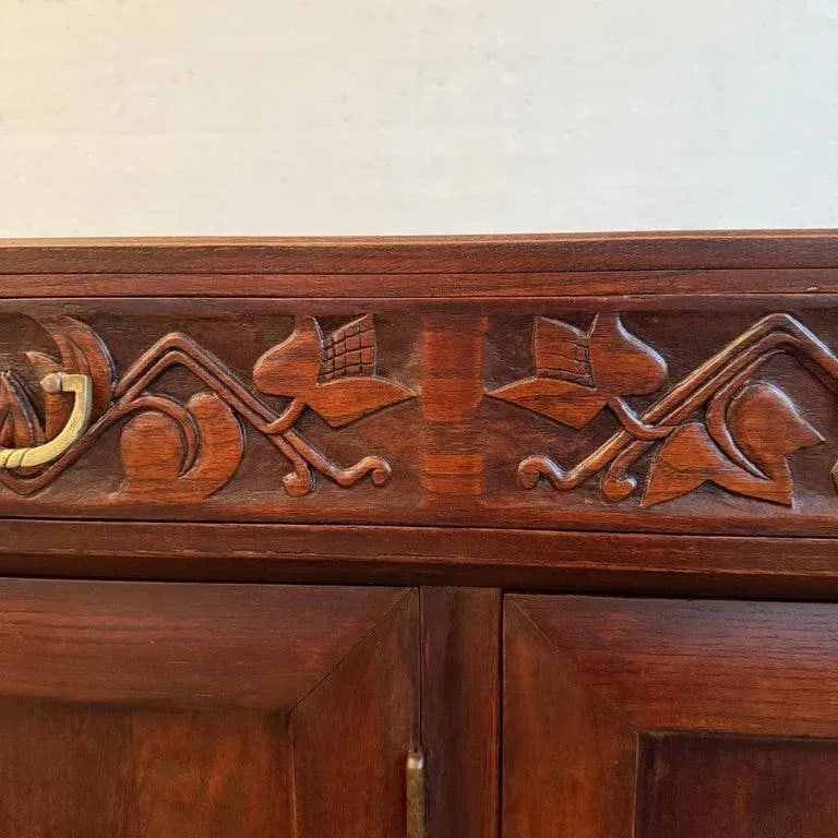 1940s Craftsman Carved Oak Sideboard Credenza by Old Hickory Furniture Company - 9