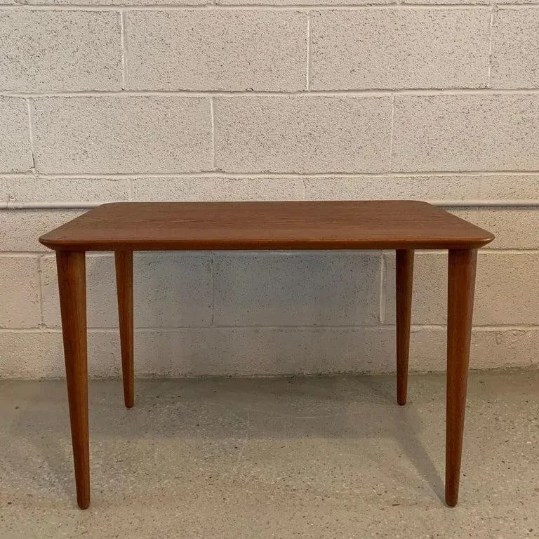 Scandinavian Modern Teak Side Table by Peter Hvidt for France & Daverkosen - 3