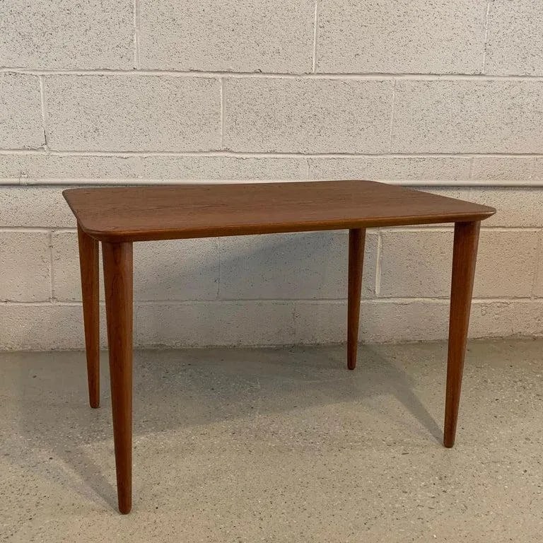 Scandinavian Modern Teak Side Table by Peter Hvidt for France & Daverkosen - 4