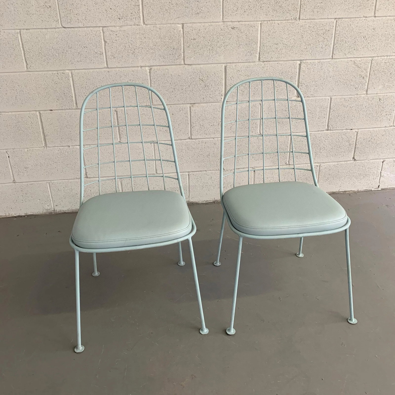 Mid-Century Modern Painted Wrought Iron Outdoor Patio Chairs - a Pair - 6