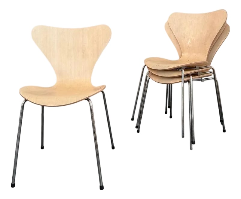 Set of Four Arne Jacobsen Maple Series 7 Chairs for Fritz Hansen Model 3107 (1 of 10)