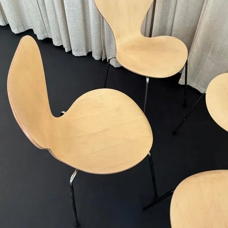 Set of Four Arne Jacobsen Maple Series 7 Chairs for Fritz Hansen Model 3107 - 8