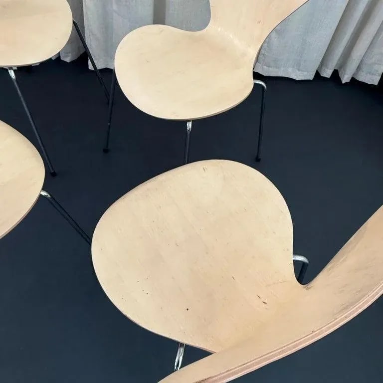 Set of Four Arne Jacobsen Maple Series 7 Chairs for Fritz Hansen Model 3107 - 9