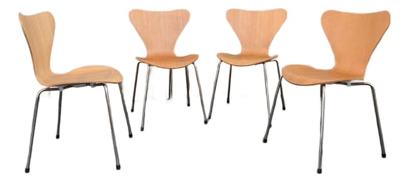 Set of 4 Arne Jacobsen Beech Series 7 Chairs for Fritz Hansen Model 3107 (1 of 9)
