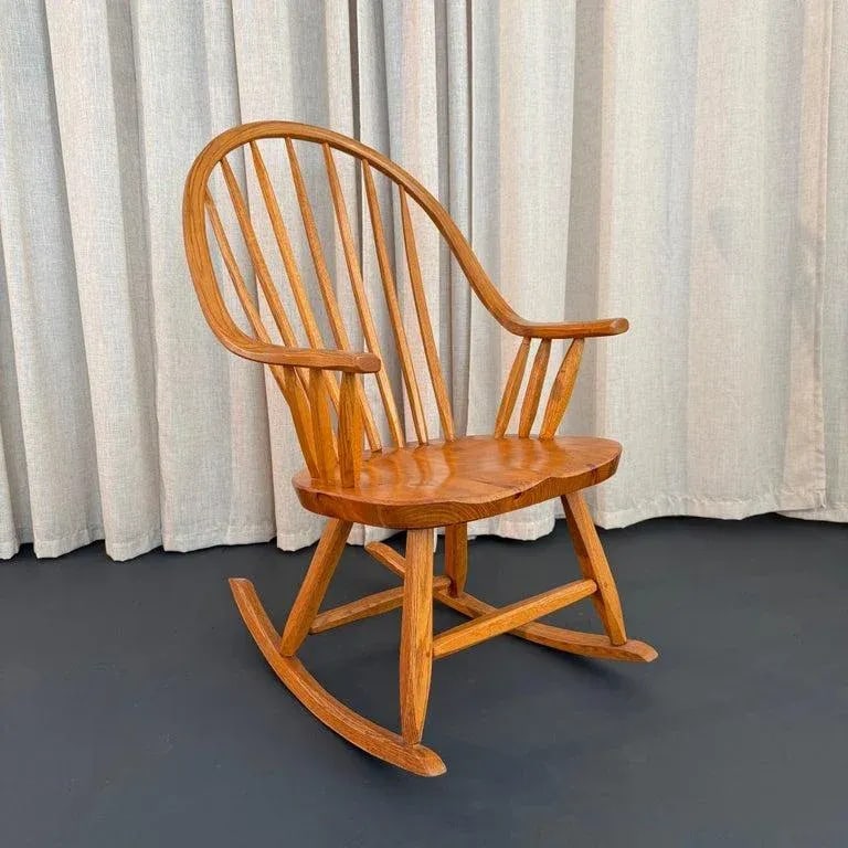1970s American Mid-Century Craftsman Continuous Bow Rocking Chair - 2