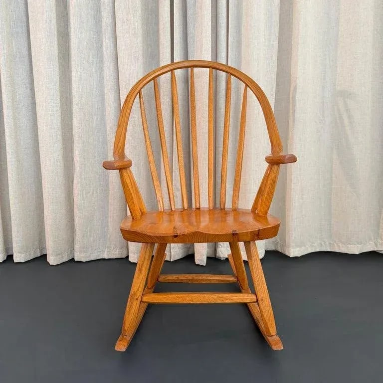 1970s American Mid-Century Craftsman Continuous Bow Rocking Chair - 3