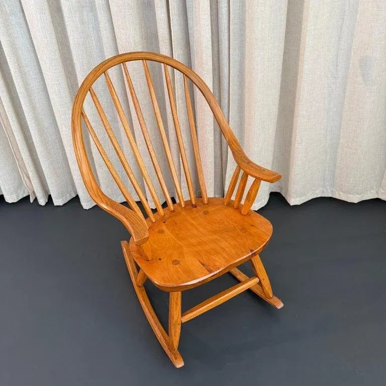 1970s American Mid-Century Craftsman Continuous Bow Rocking Chair - 6