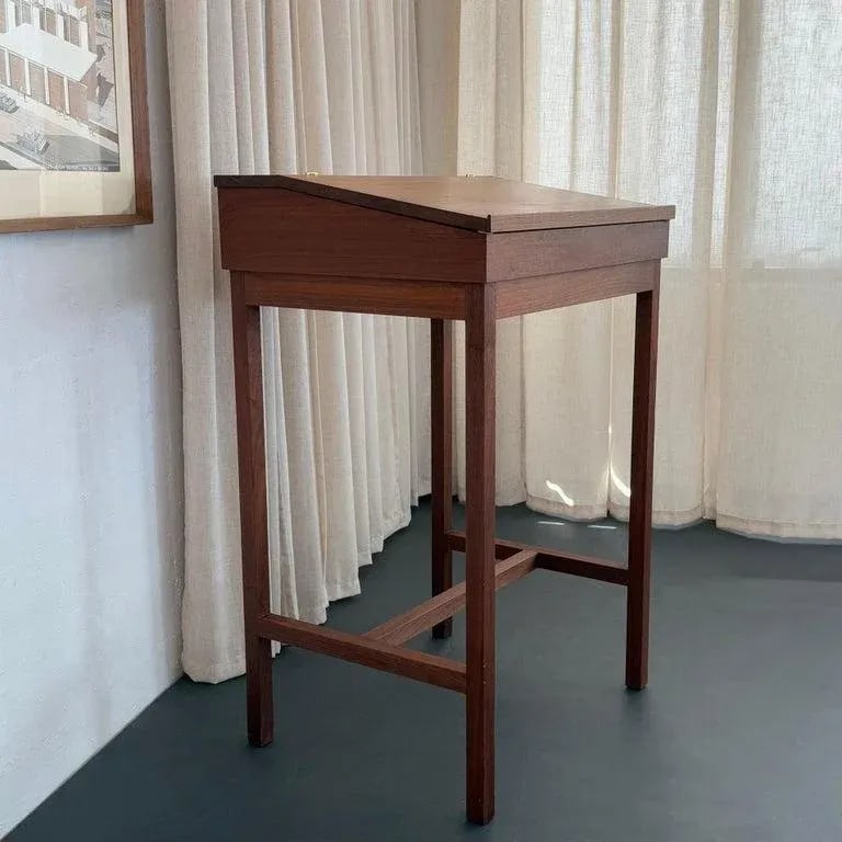 Late 20th Century Mid-Century Modern Custom-Made Walnut Standing Flip Top Desk - 2