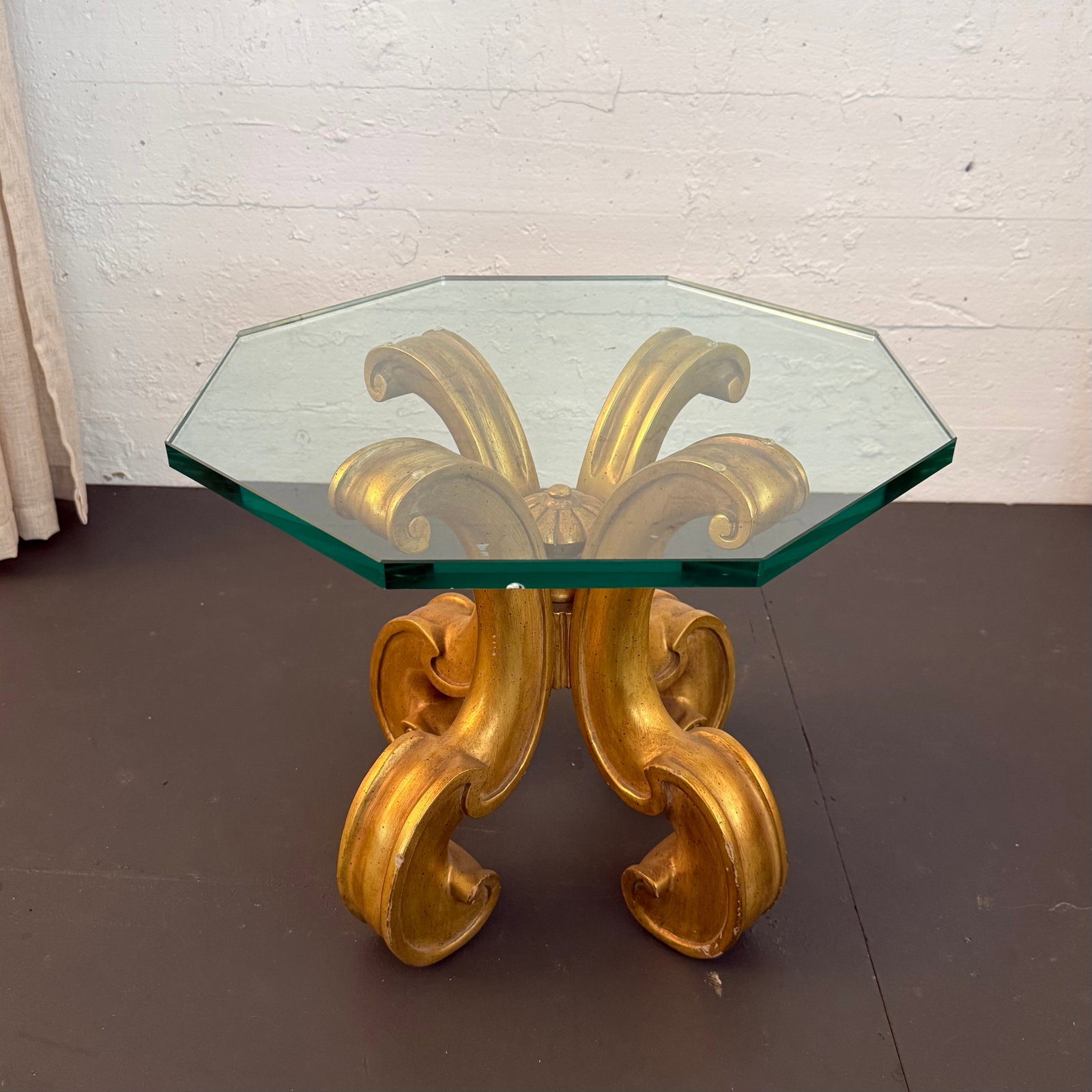 Late 20th Century Hollywood Regency Scrolled Gilt Octagonal Glass Side Table - 3