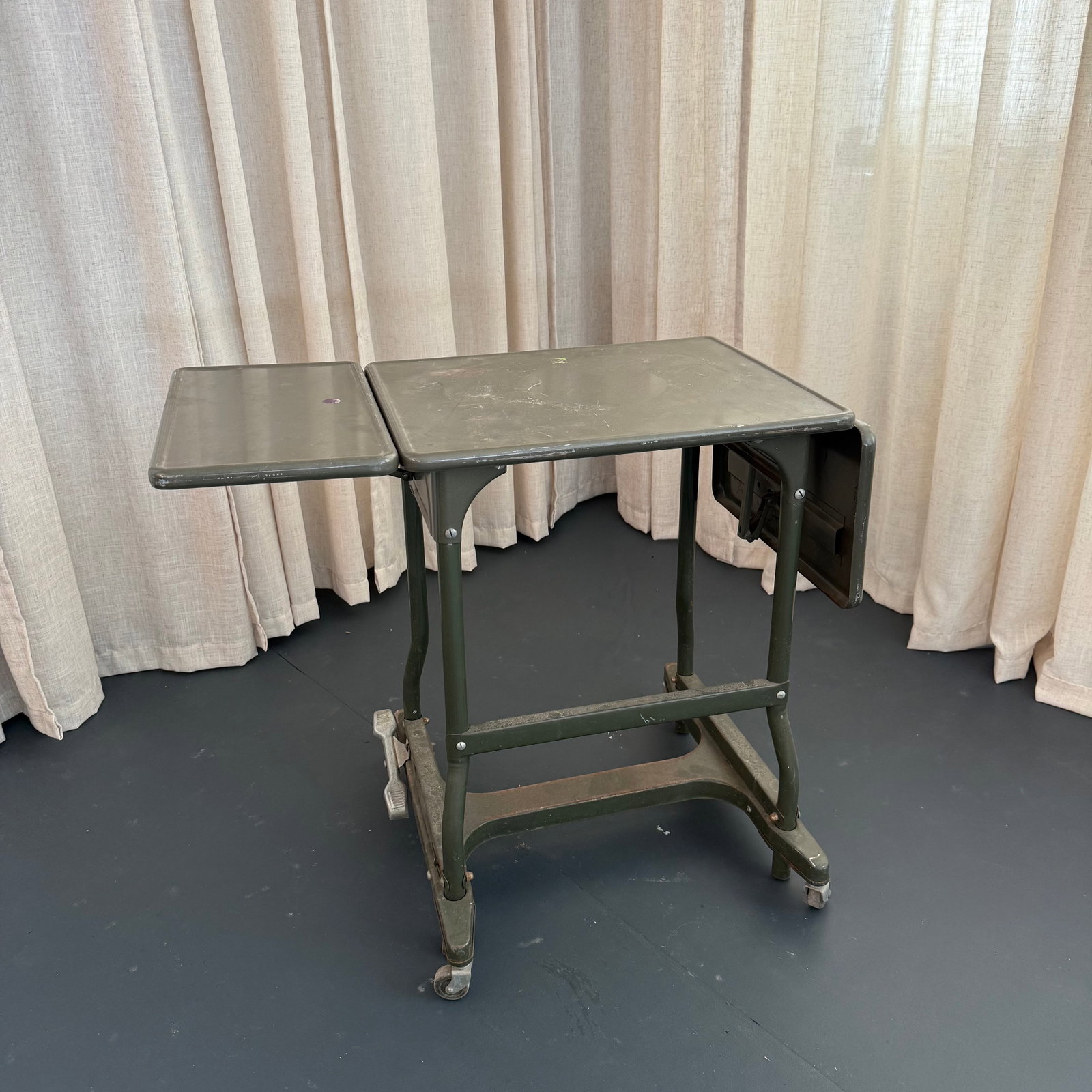 Mid 20th Century Industrial Metal Rolling Typewriter Stand Drop Leaf Table - 4