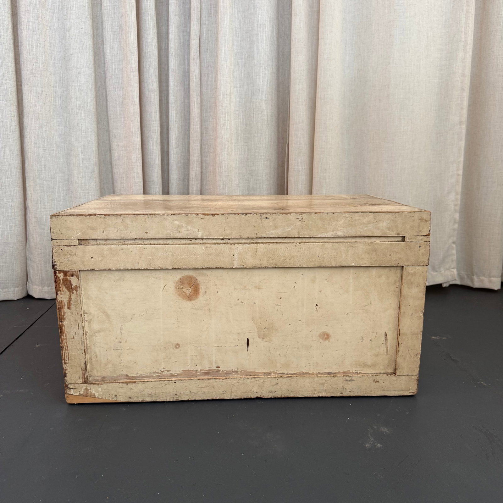 1950s Rustic White Pine Cedar Lined Blanket Chest Trunk - 2