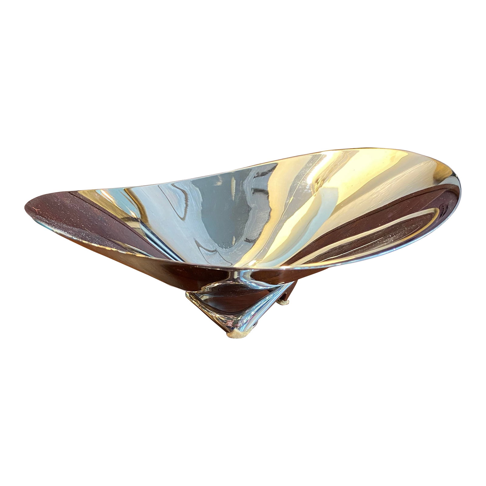 Late 20th Century Stainless Steel "Koppel" Wave Bowl by Henning Koppel for Georg Jensen: Designed by Henning Koppel for Georg Jensen, this mirror-polished stainless steel serving bowl showcases the iconic fluid lines of Danish organic modernism. The asymmetrical, waving rim creates a