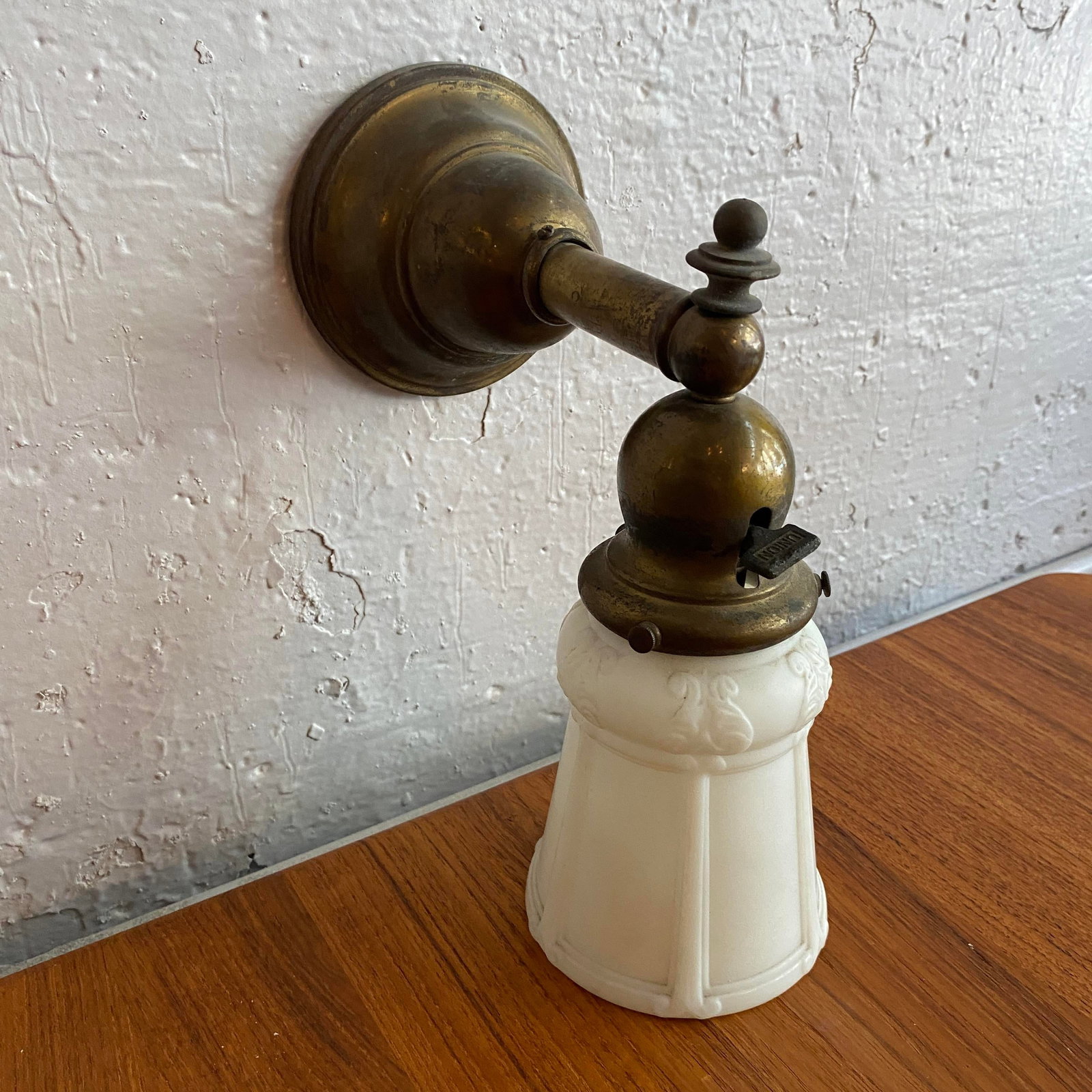 Antique Industrial Brass Wall Sconce With Frosted Glass Shade - 3
