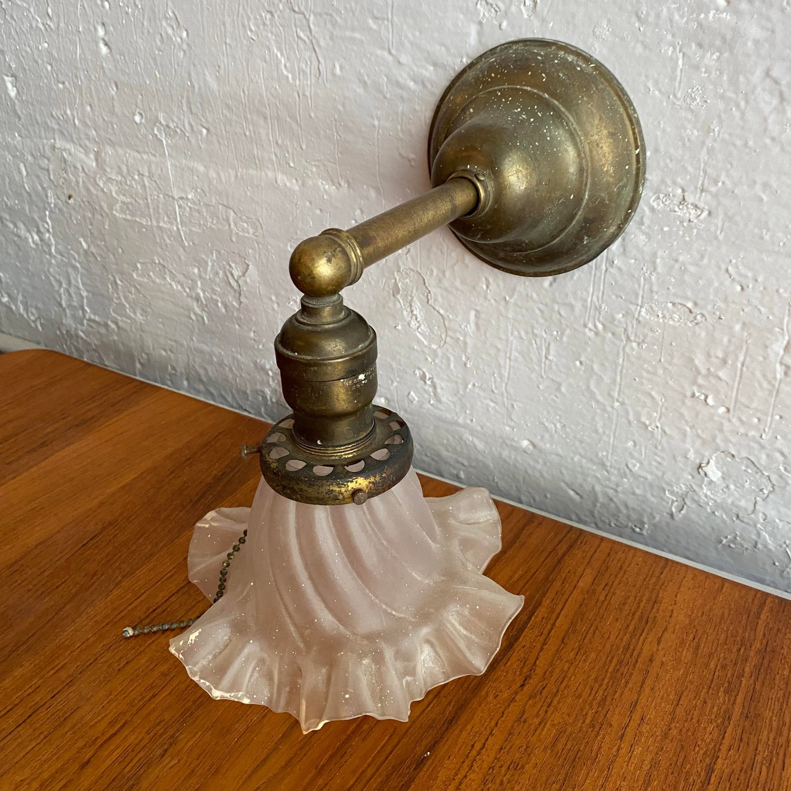 Antique Industrial Brass Wall Sconce With Frosted Ruffle Shade - 4