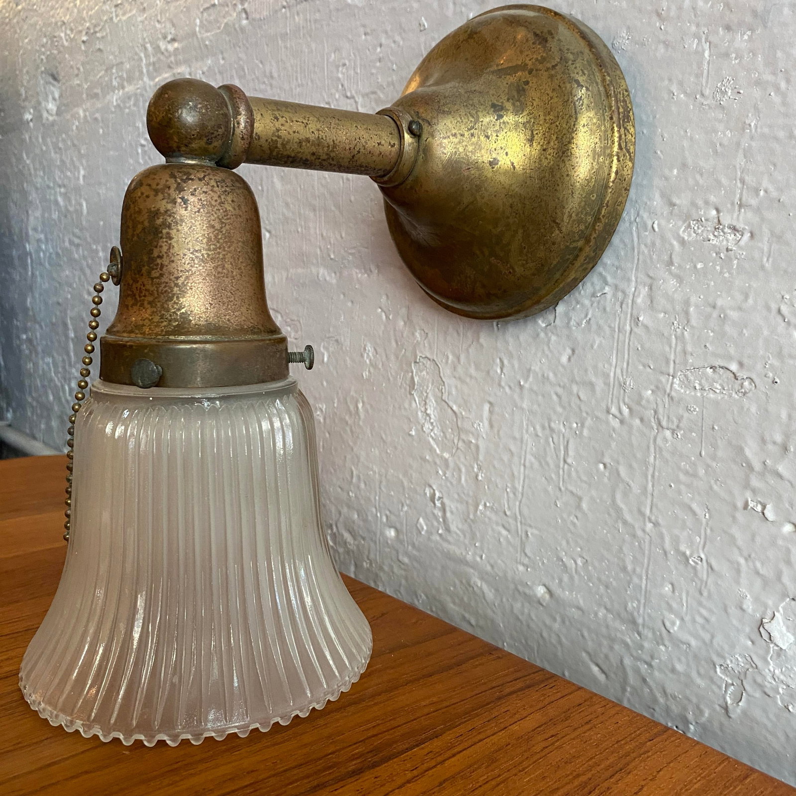 Antique Industrial Brass Wall Sconce With Acid-Etched Ribbed Glass Shade - 8