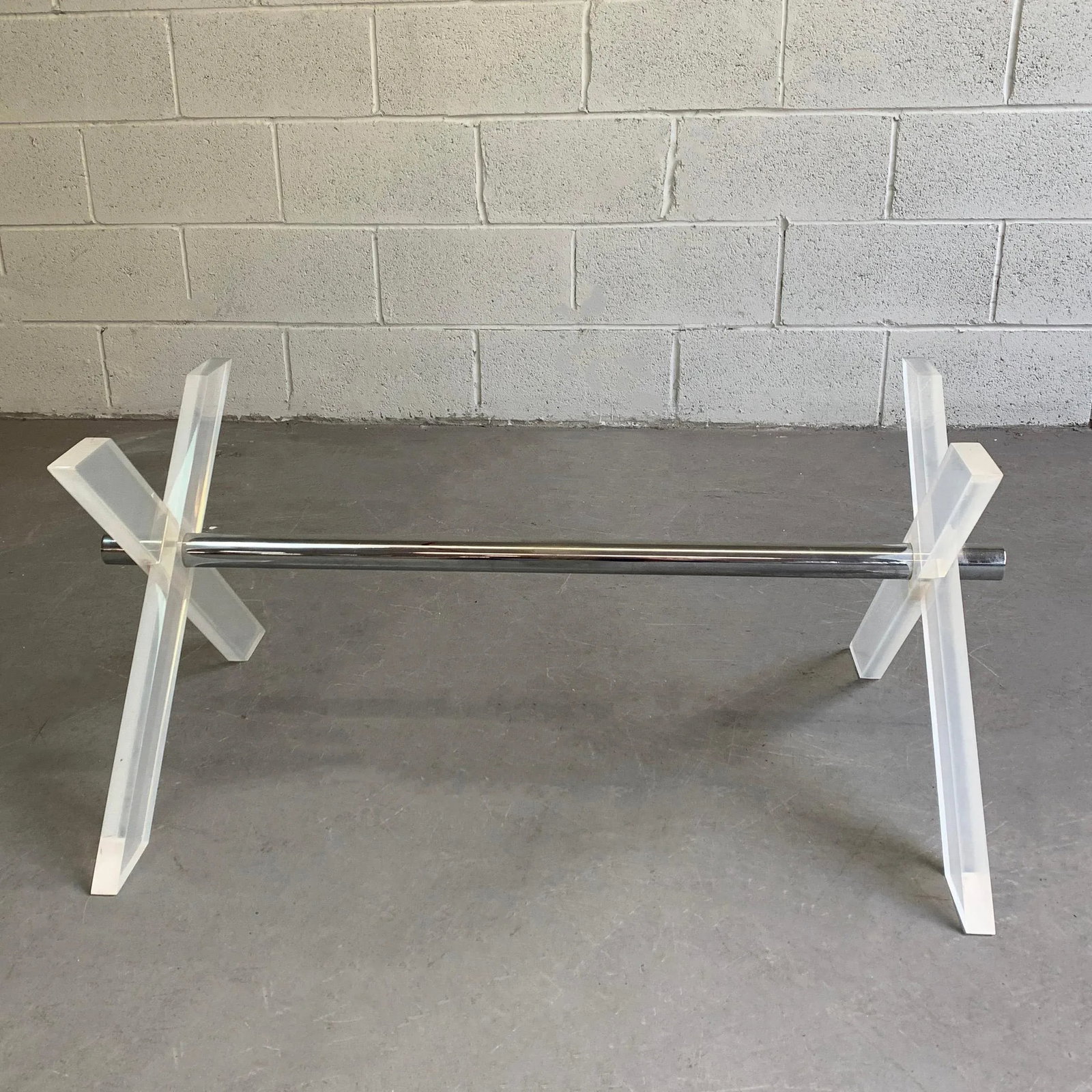 Mid 20th Century Modern Lucite X Coffee Table Base - 3