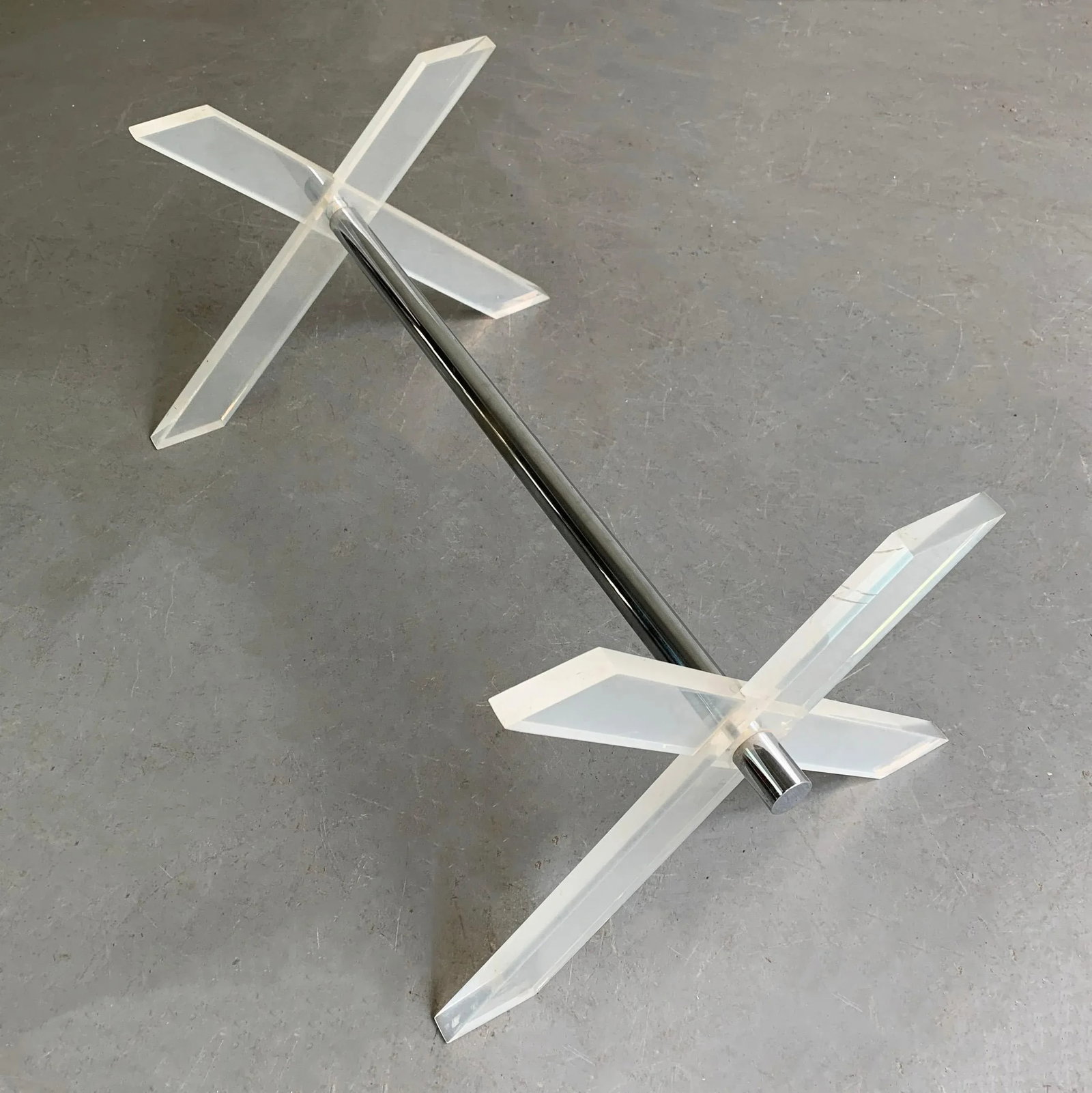 Mid 20th Century Modern Lucite X Coffee Table Base - 5