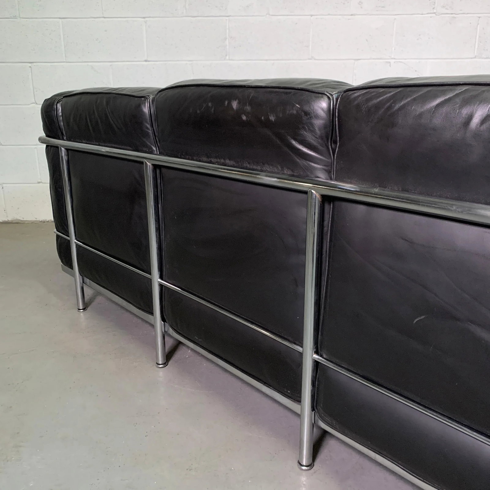 Mid 20th Century Le Corbusier for Cassina Leather & Chrome LC2 Sofa - 5