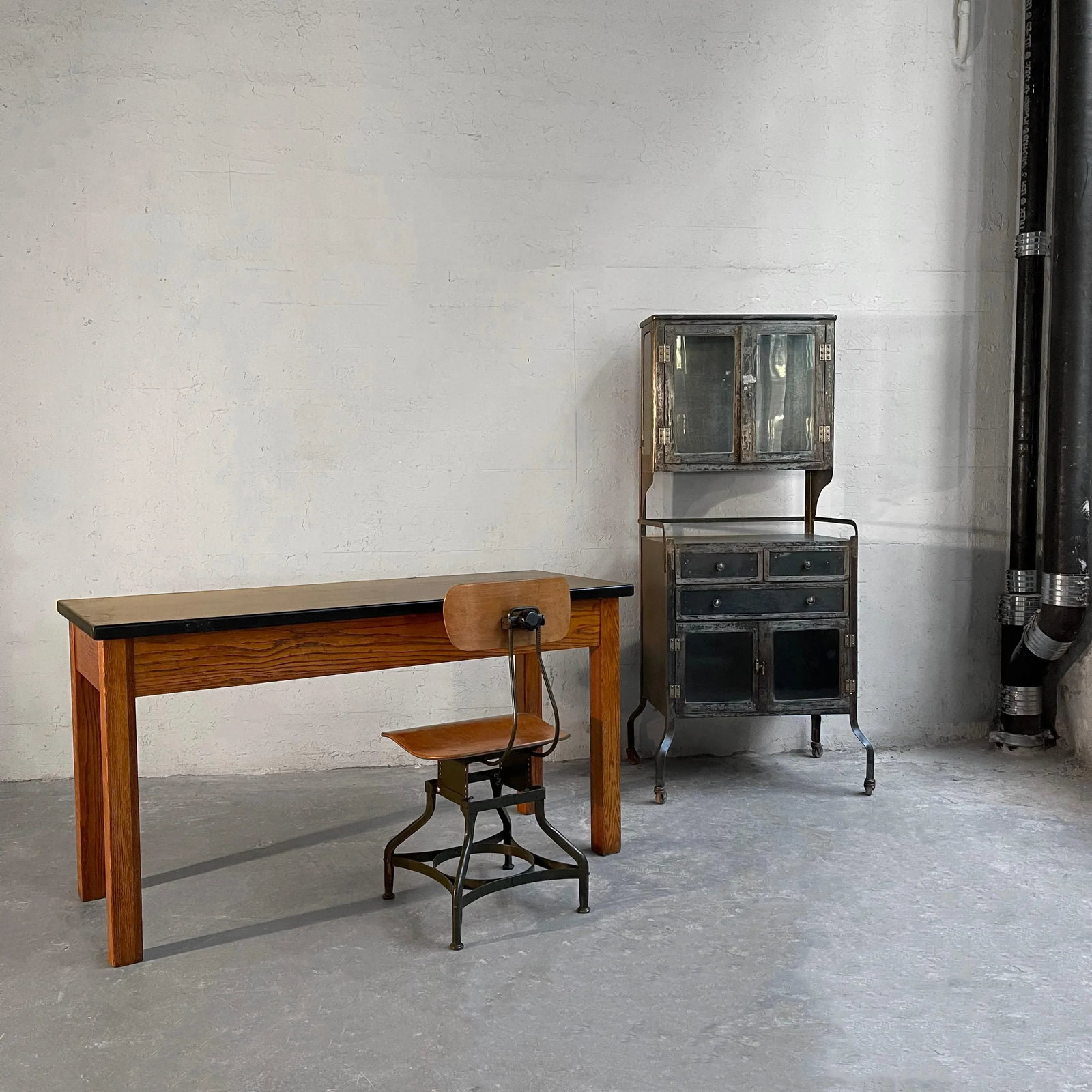Mid 20th Century Industrial Oak Laboratory Console Table - 4